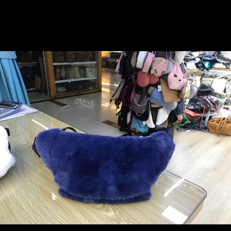 Maomao shoulder bag 9 full figure