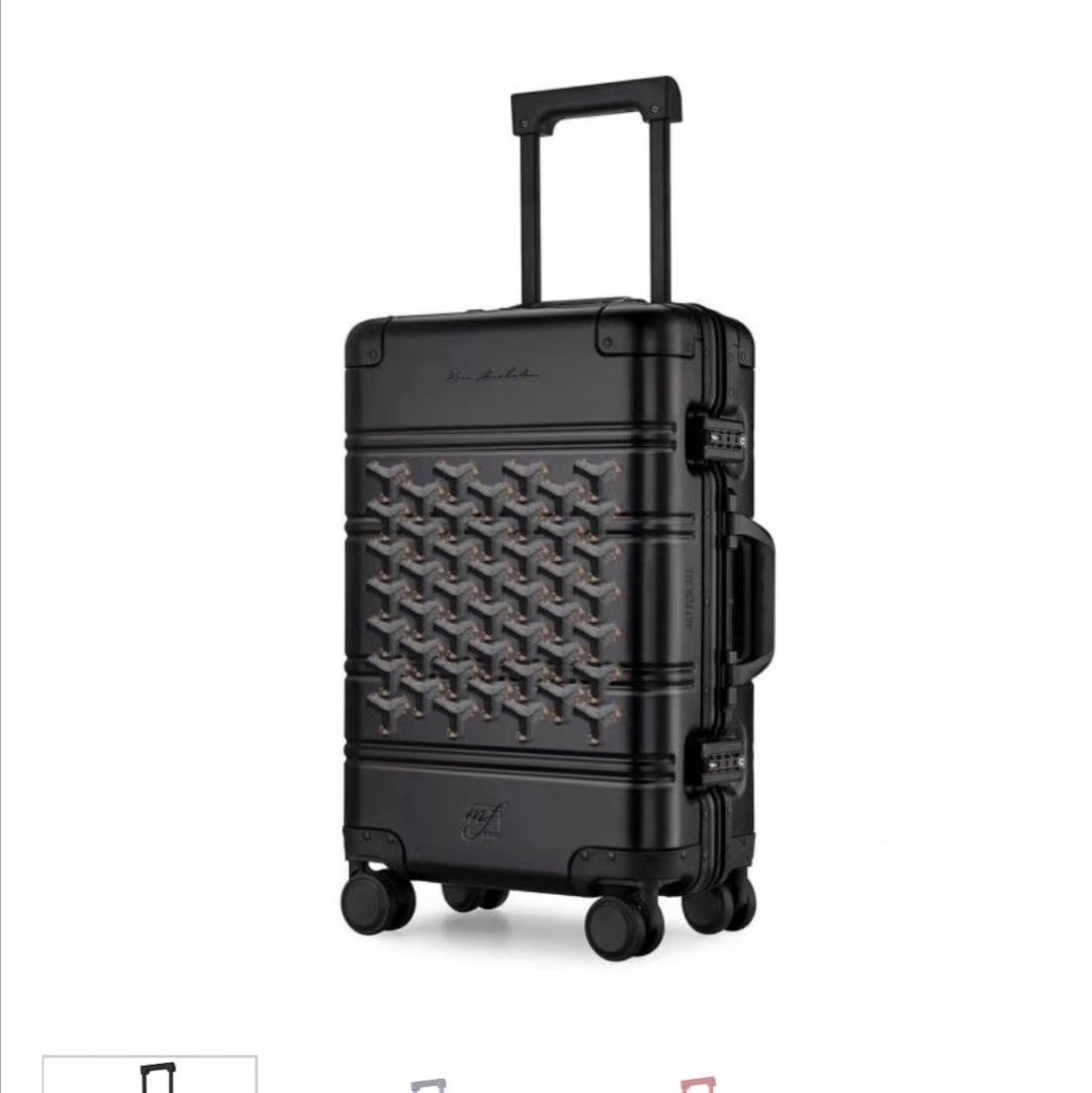 很多明星时尚达人都在推荐的潮牌[勾引]25寸全铝，颜色，带图黑色