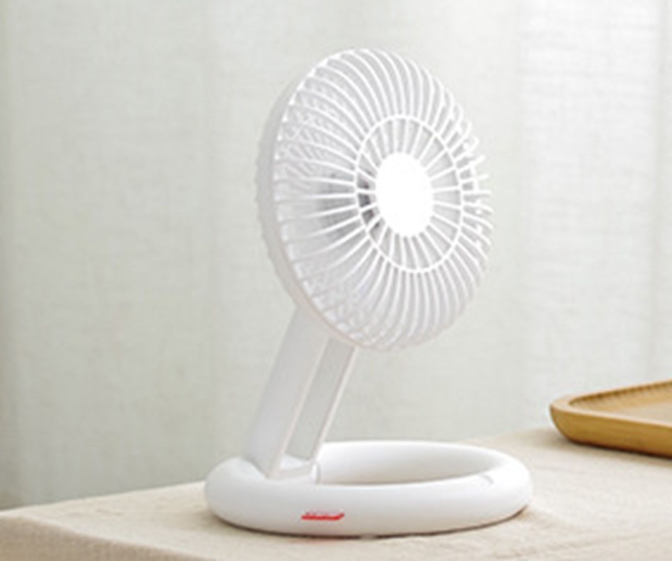 Yiwu Selection small O folding fan white #/18056 full figure