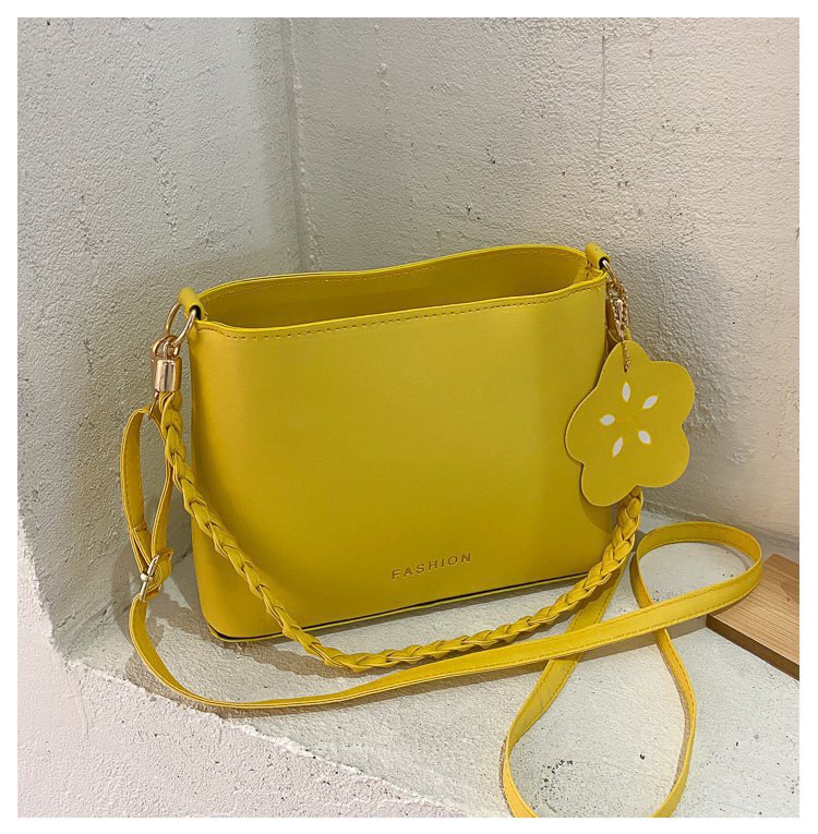 Customized domestic and foreign trade 2020 new trendy bags, small bags, crossbody bags for women, summer woven handbags, student buckets, tote bags undefined