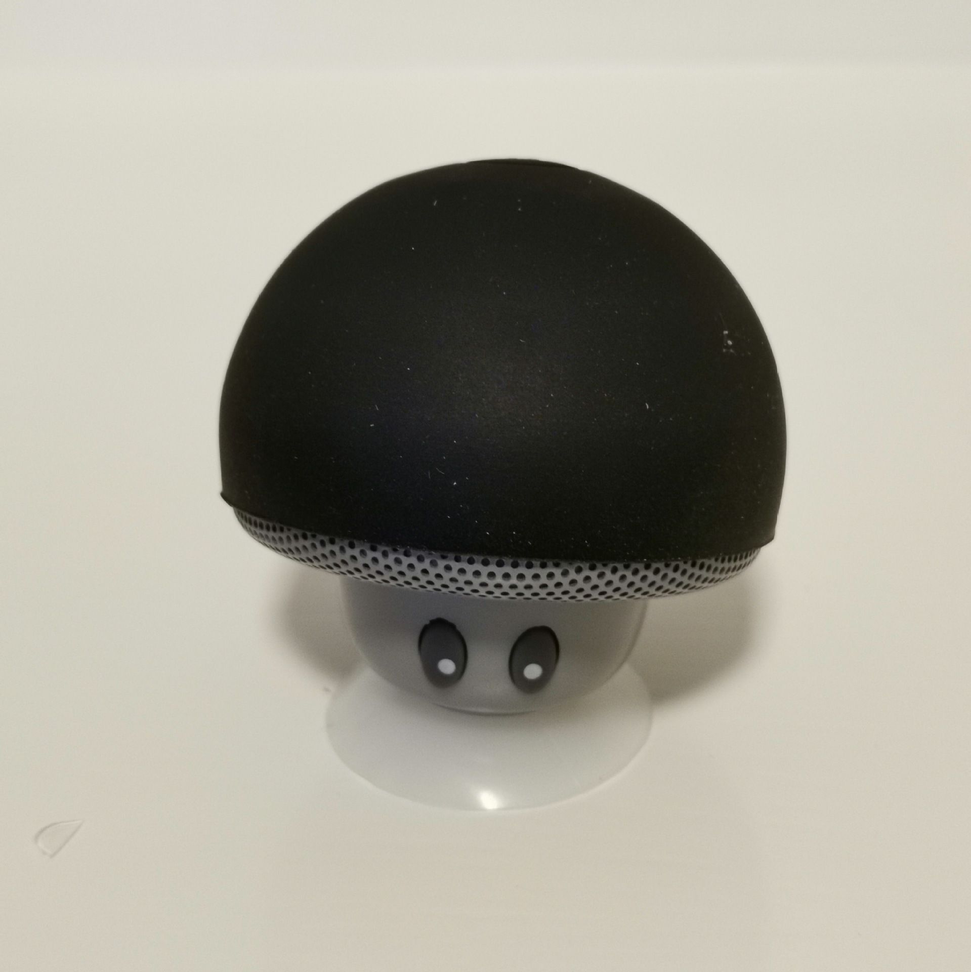 蓝牙音箱实物图