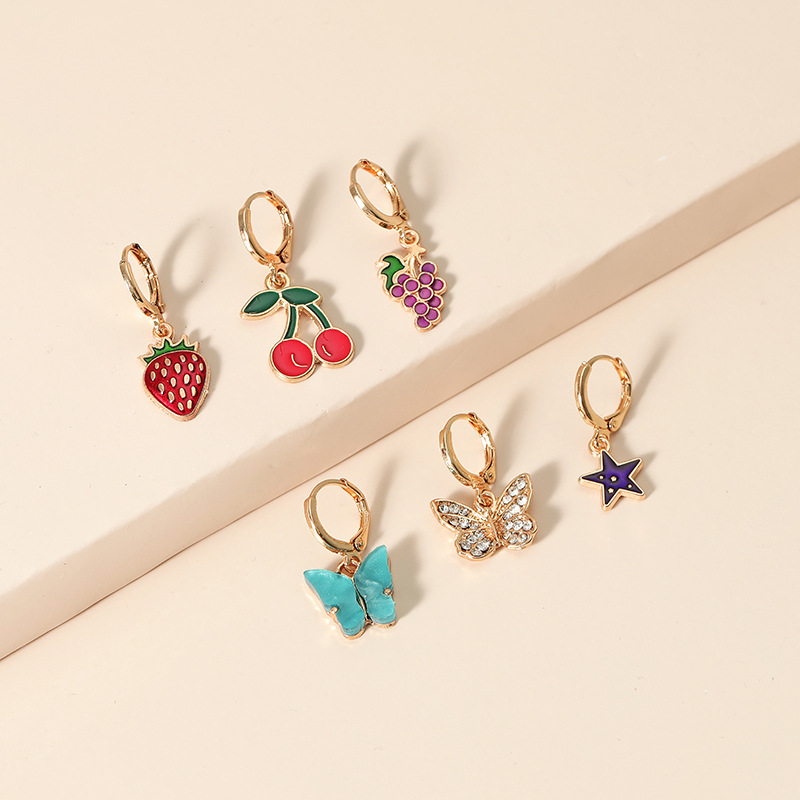 日韩时尚新款几何不对称组合耳环简约复古草莓樱桃葡萄蝴蝶6件套