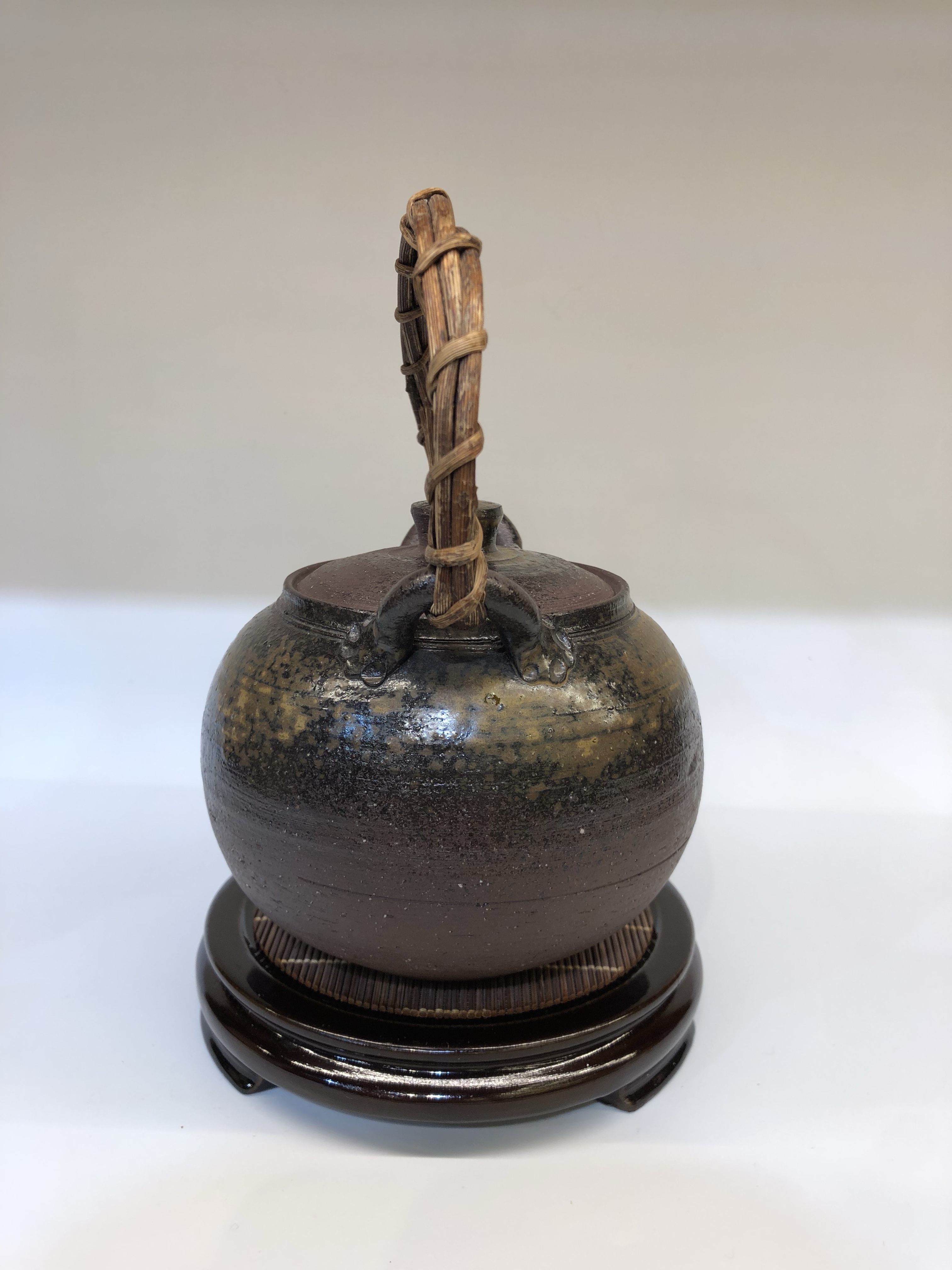 陶瓷工艺品实物图