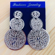 2022 New fashion luxury earrings for women with exaggerated femininity
