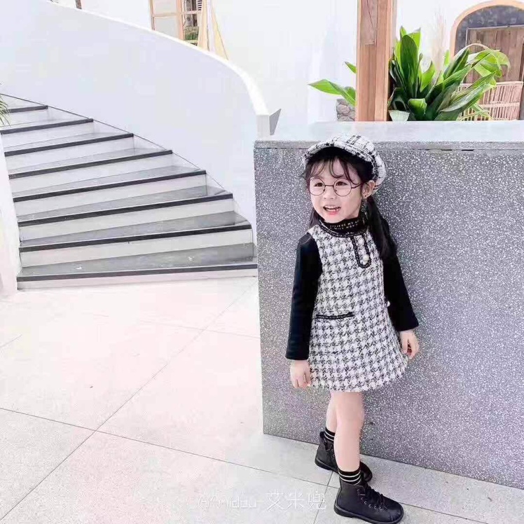 A two-piece dress with a hat