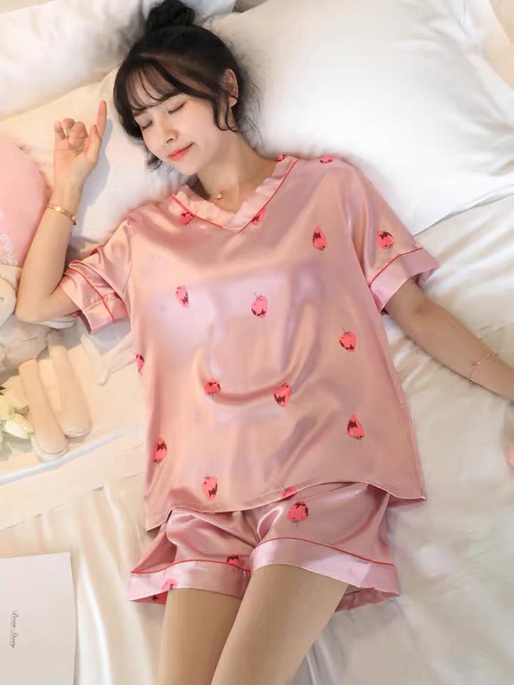 Summer ice Silk thin two-piece set for pajama girls, summer ice silk short-sleeved Korean style cute student ins home wear details Picture