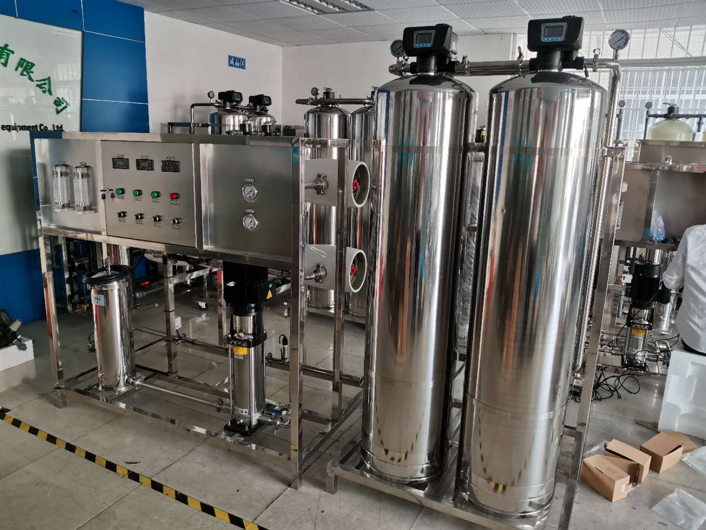 The PVC reverse osmosis water treatment equipment for domestic drinking water is highly efficient and practical undefined