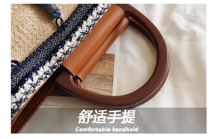 Domestic and foreign trade in-stock 2020 summer new fringed straw woven bag, color-blocking woven bag, women's ethnic style strap, single-shoulder crossbody bag, handbag Item Picture