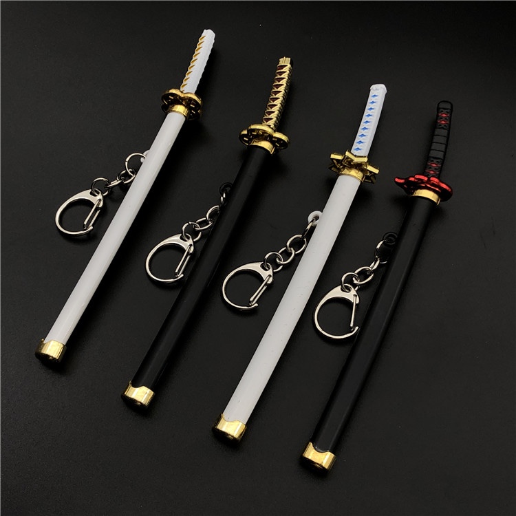 Demon Slayer: Kimetsu no Yaiba - Tanjiro Kamado Scabbard 2nd Generation Sun Wheel Sword Weapon Model Metal Keychain Application Scenario