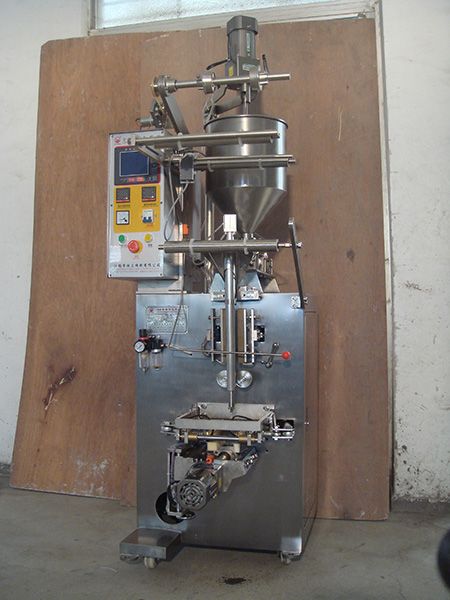Three-side sealed sauce automatic packaging machine (deposit) Wenbang Printing Machinery