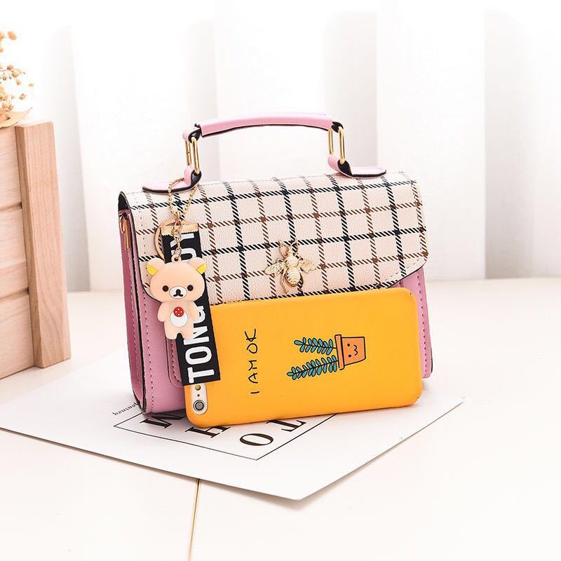 Bag Female 2019 New Network Red Crossbody Korean Version Of Female Students All The Trend Single Shoulder Instagram Crossbody Cute Small Bag Item Picture