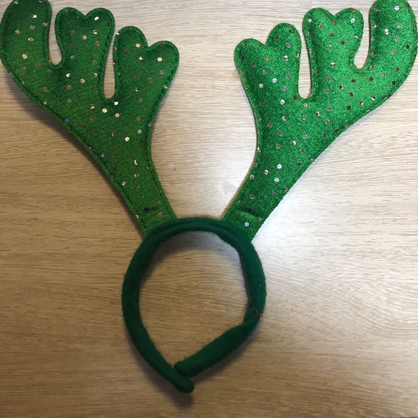 绿色小亮片厂家直销批发零售现货下单请咨询国潮