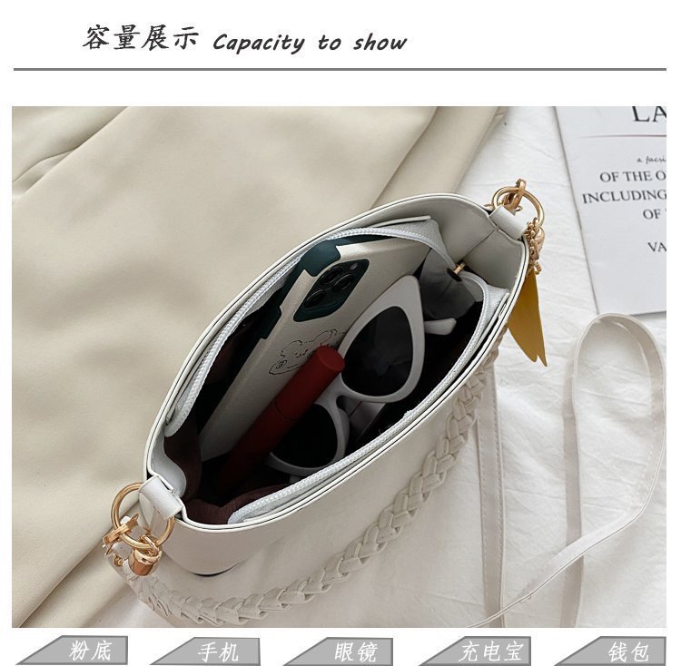 Customized domestic and foreign trade 2020 new trendy bags, small bags, crossbody bags for women, summer woven handbags, student buckets, tote bags undefined