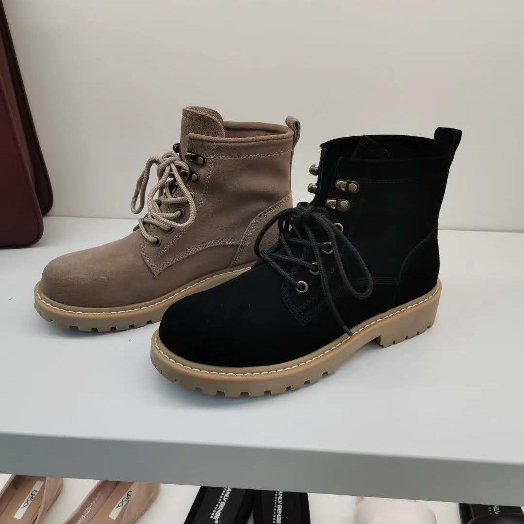 精品时尚潮流新款女鞋雪地靴