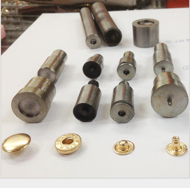 We supply various foot-operated machines, hand-operated machines and various molds detail image 2