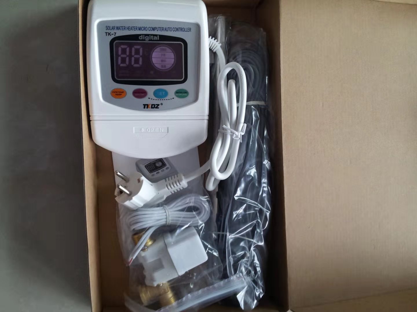 Solar water heater TK-7 instrument controller pic 1