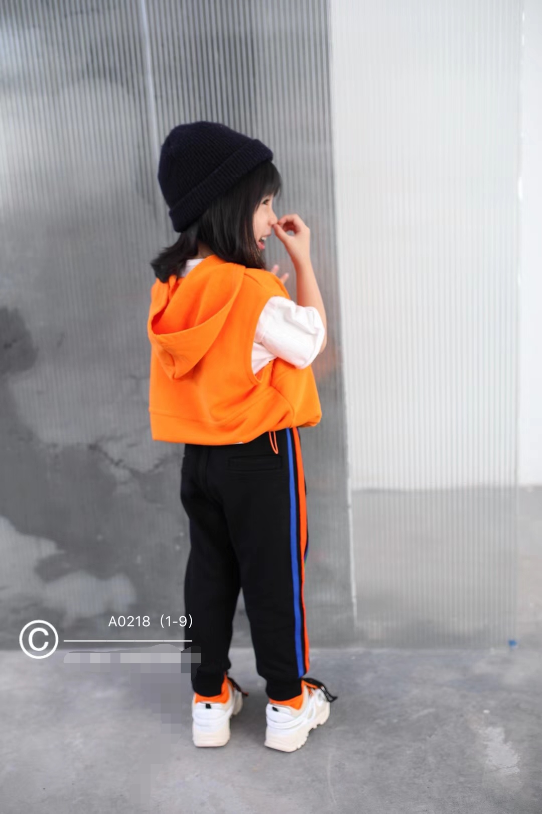 Fringed knitted trousers undefined