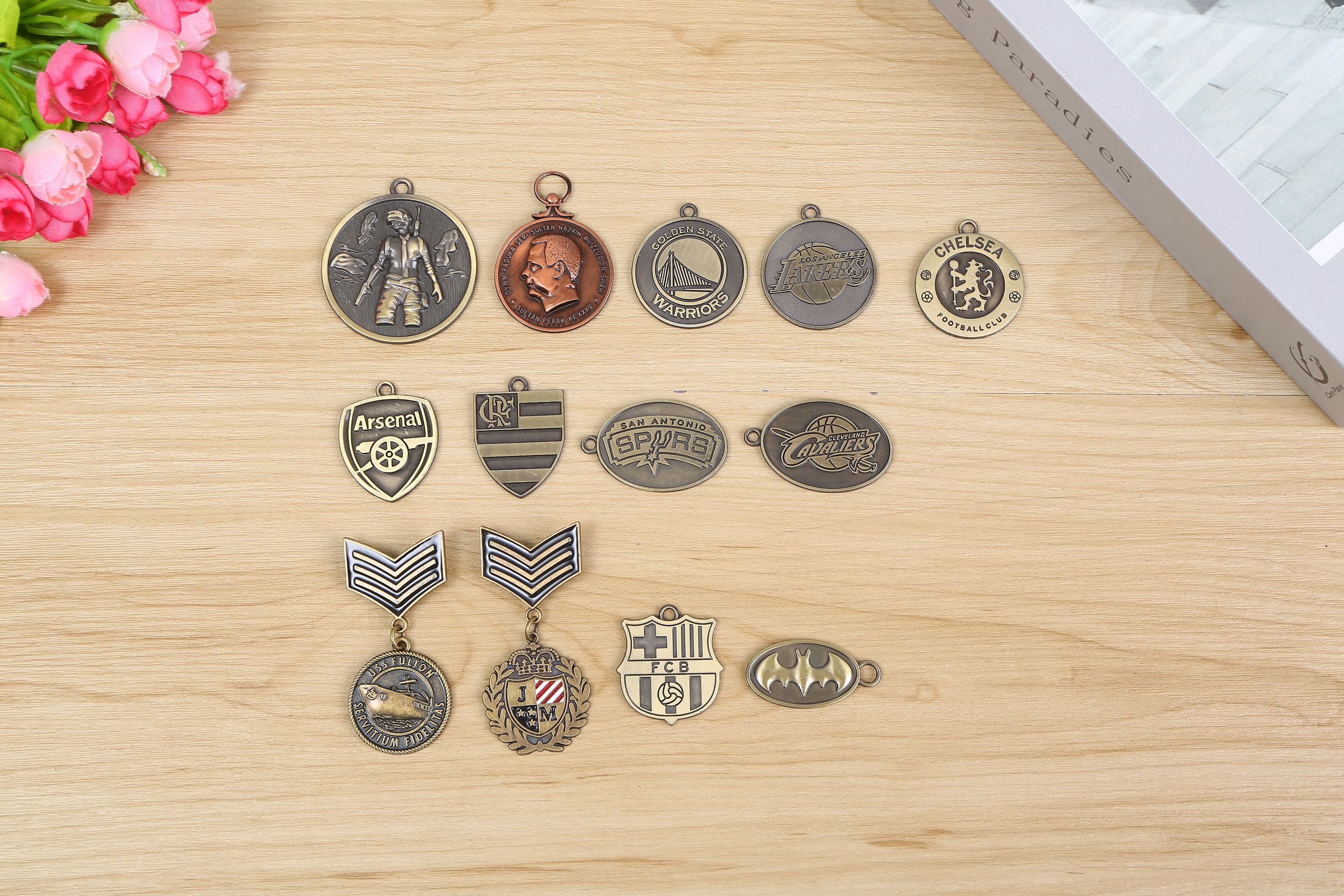 Pendant pendant pendant bronze alloy fittings pen bag fittings case bag fittings thumbnail