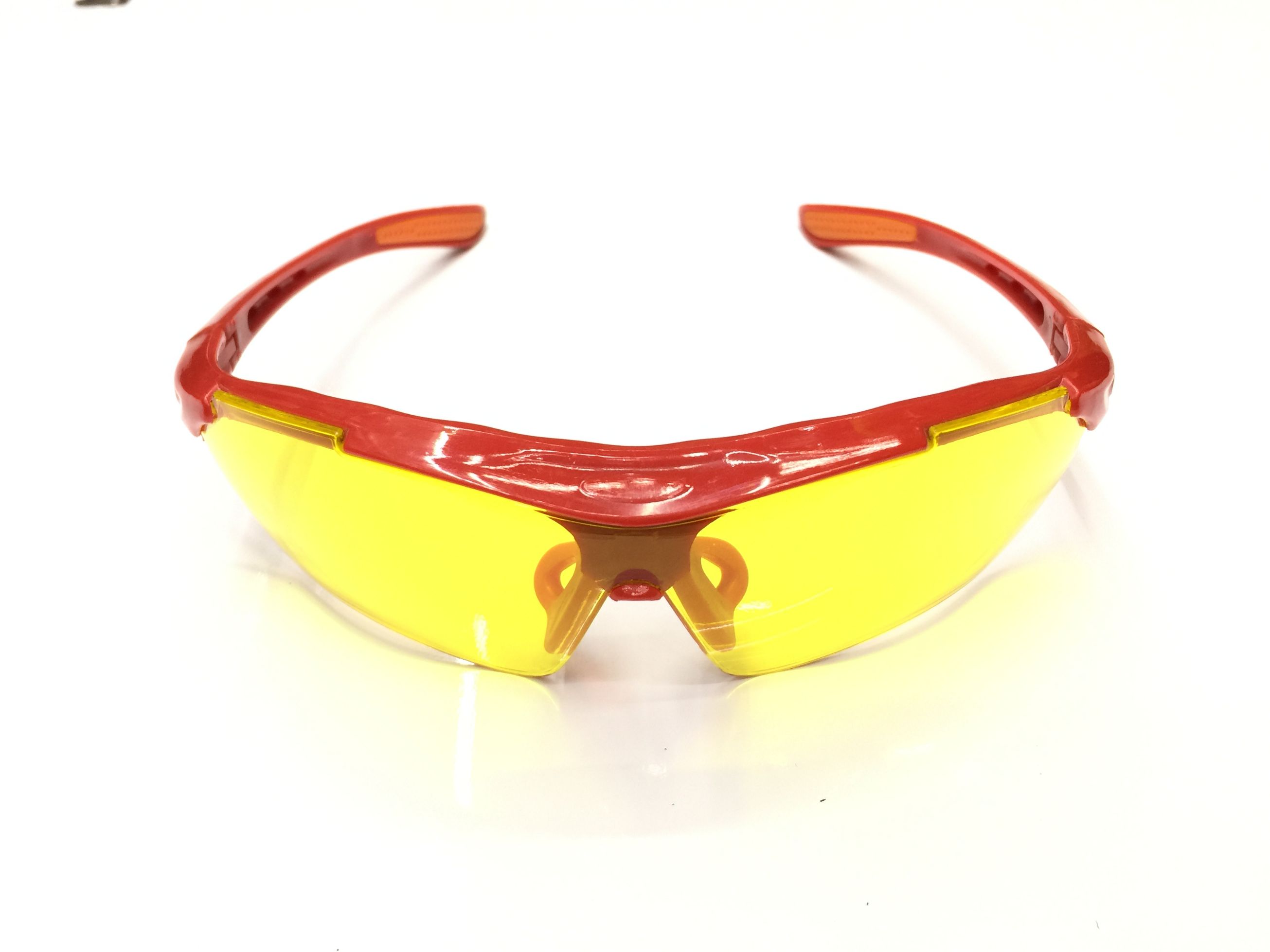 Supply safety goggles windproof and dustproof comprehensive protective glasses 801 red frame yellow film