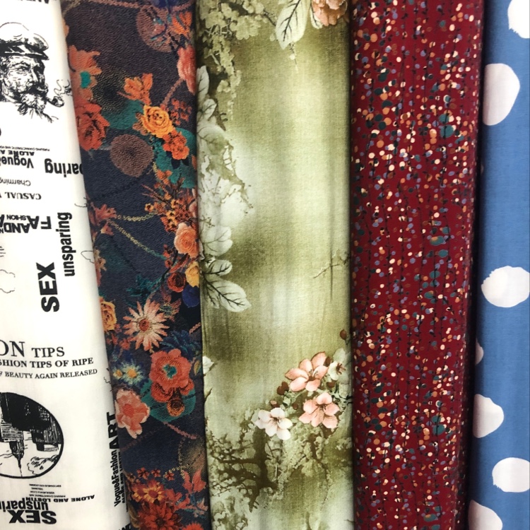 Direct sales of national trend silk and cotton fabric clothing from the manufacturer. New products of the current season are available for wholesale and retail details Picture