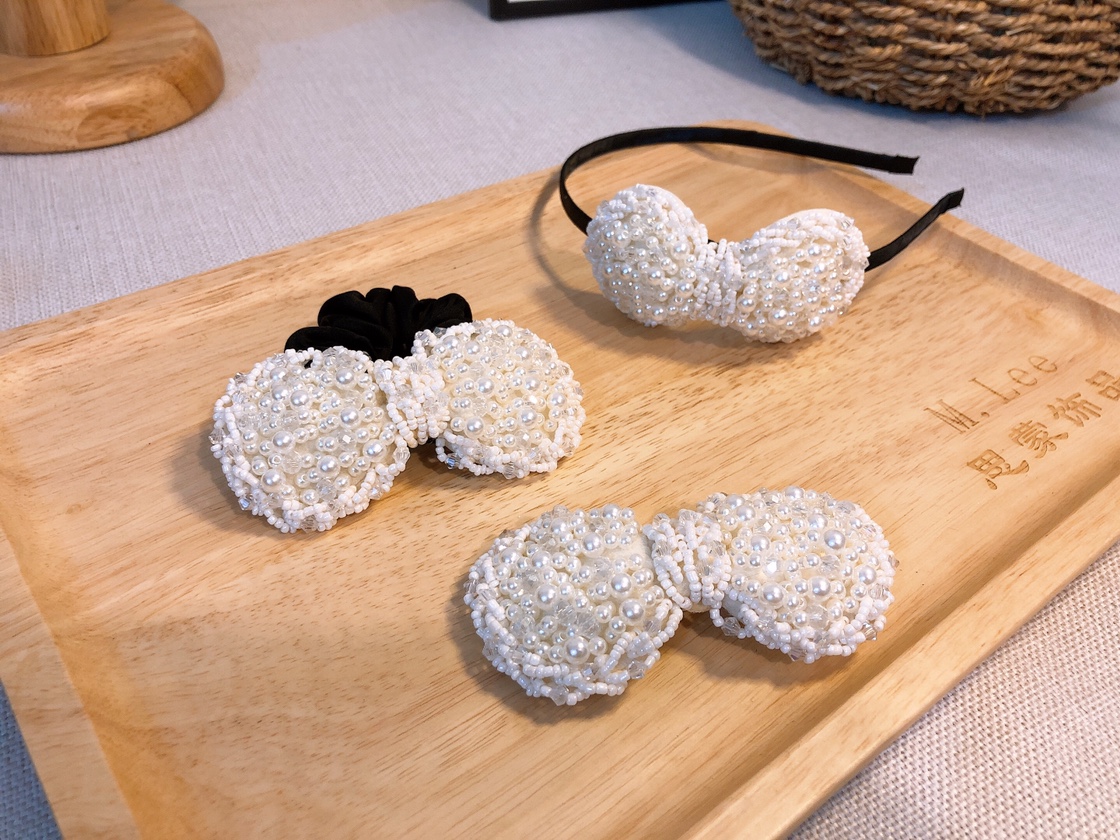 Full pearl bow hair clips, leather band hair bands, exquisite and versatile accessories for piggy girls