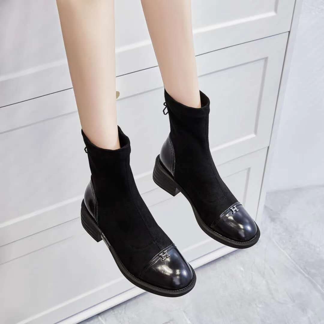 High-quality, fashionable and trendy new women's shoes - black long boots details Picture