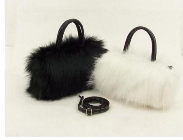 Domestic sales and export, custom-made in stock, large quantity customization, detailed discussion, winter plush bags, plush hand-held girls' bags, single-shoulder bags undefined