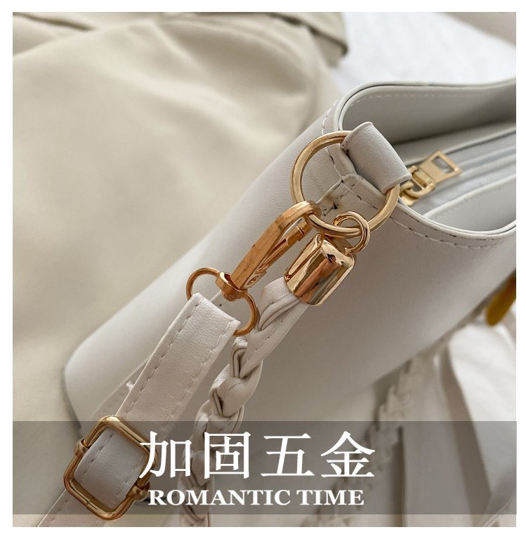 Customized domestic and foreign trade 2020 new trendy bags, small bags, crossbody bags for women, summer woven handbags, student buckets, tote bags undefined