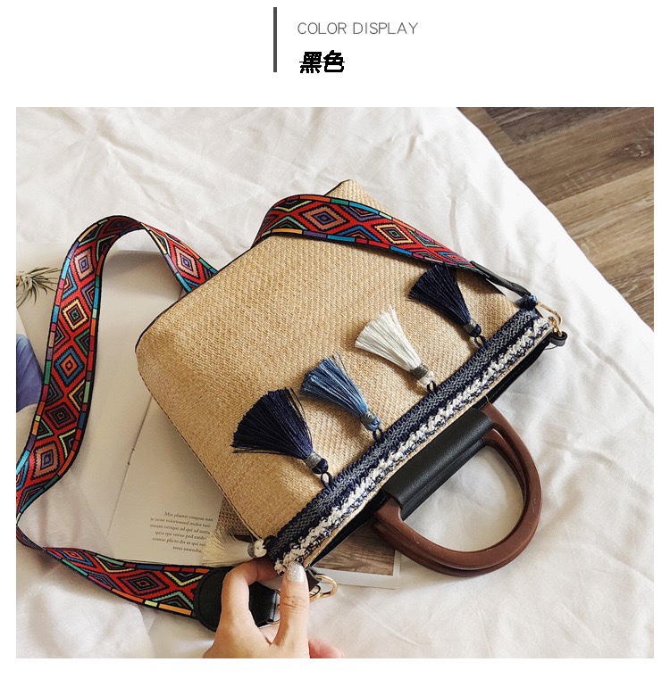 Domestic and foreign trade in-stock 2020 summer new fringed straw woven bag, color-blocking woven bag, women's ethnic style strap, single-shoulder crossbody bag, handbag undefined