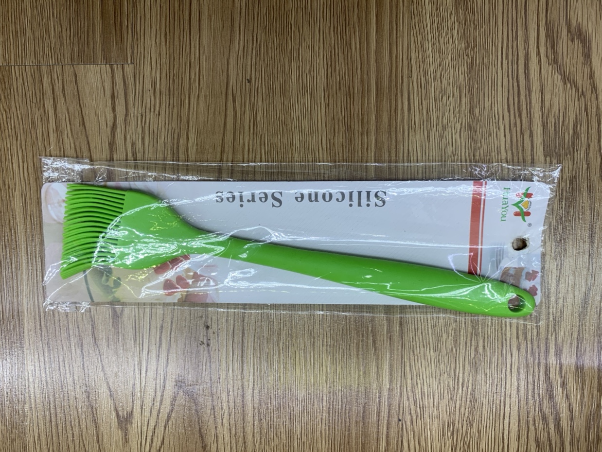 The silicone brush thumbnail