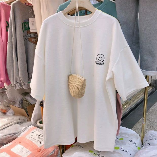 Fashionable lady 56 short-sleeved shirt