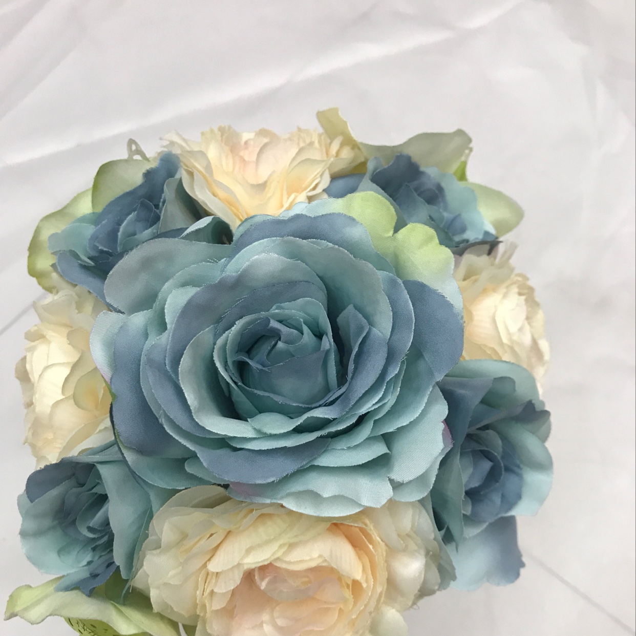 Rose, lily and Phalaenopsis combination bouquet Specification image