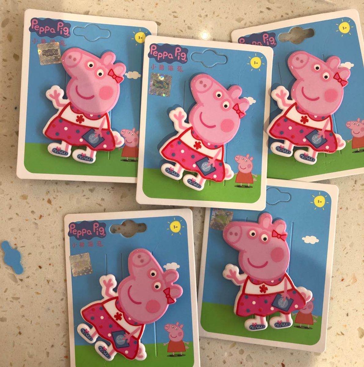 Yiwu Selection Piggy Brooch XZ50343DH/F2-012