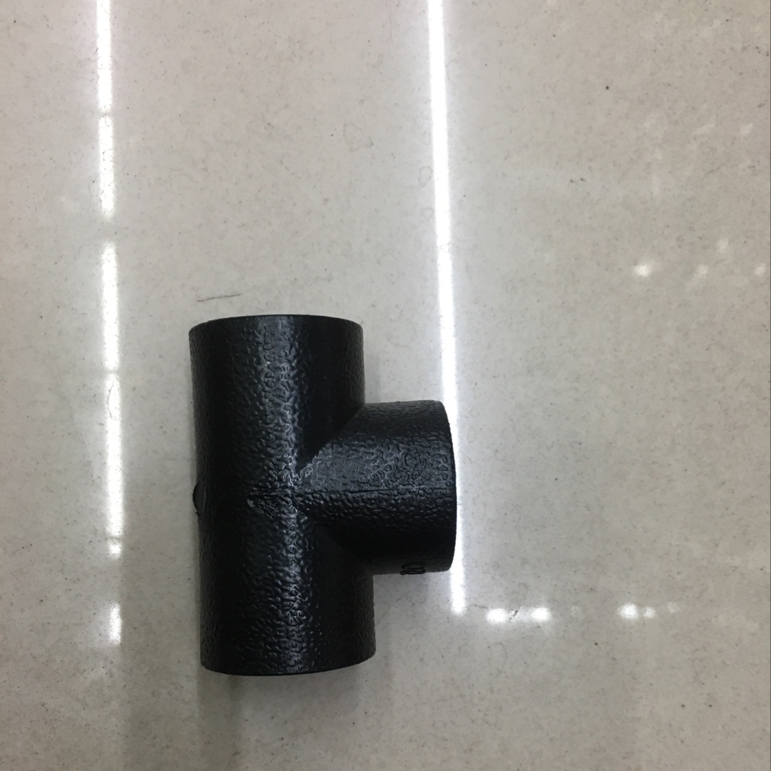PE三通