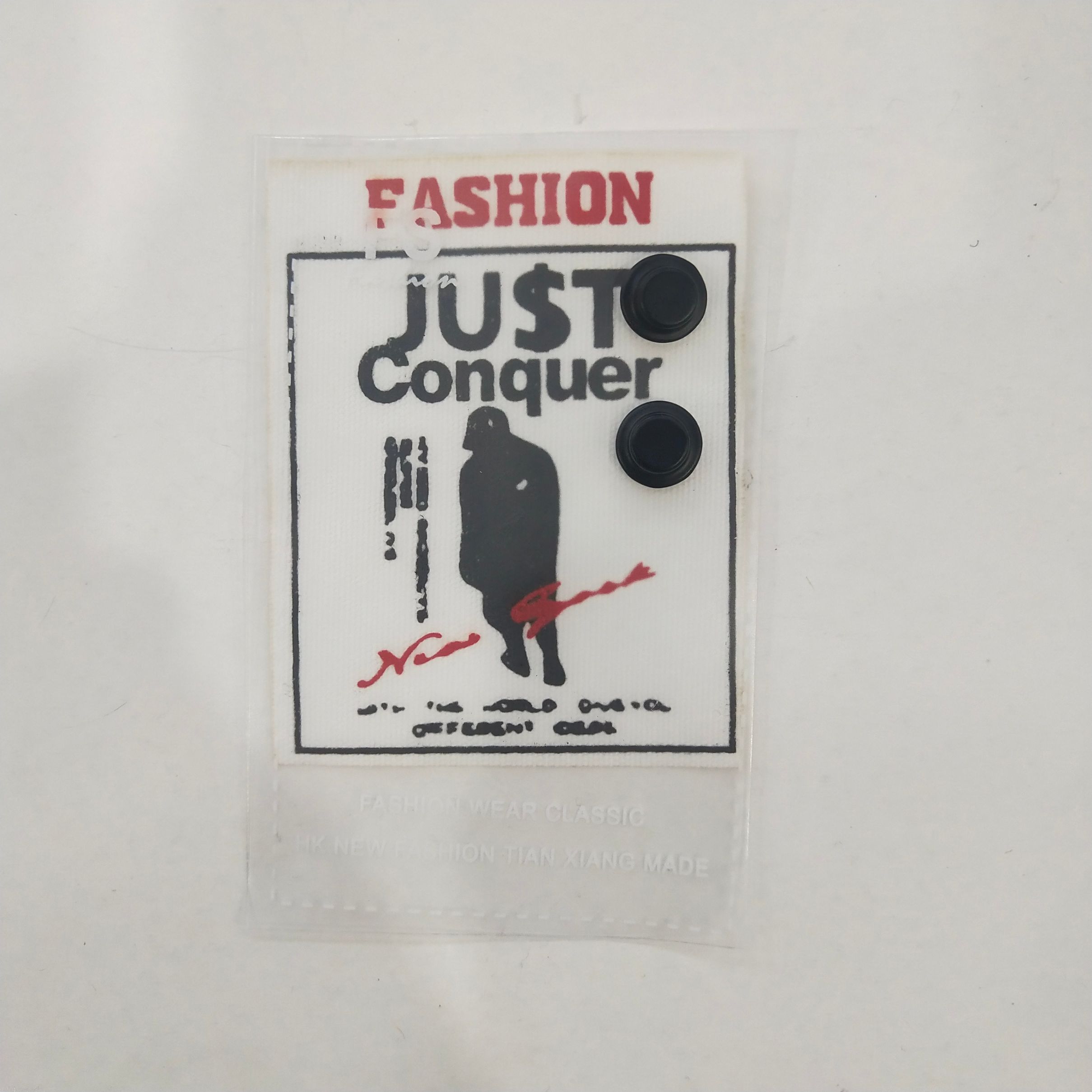 滴塑标 皮标 绣花标 五金标 服装拉链 服装辅料 商标 厂家直销