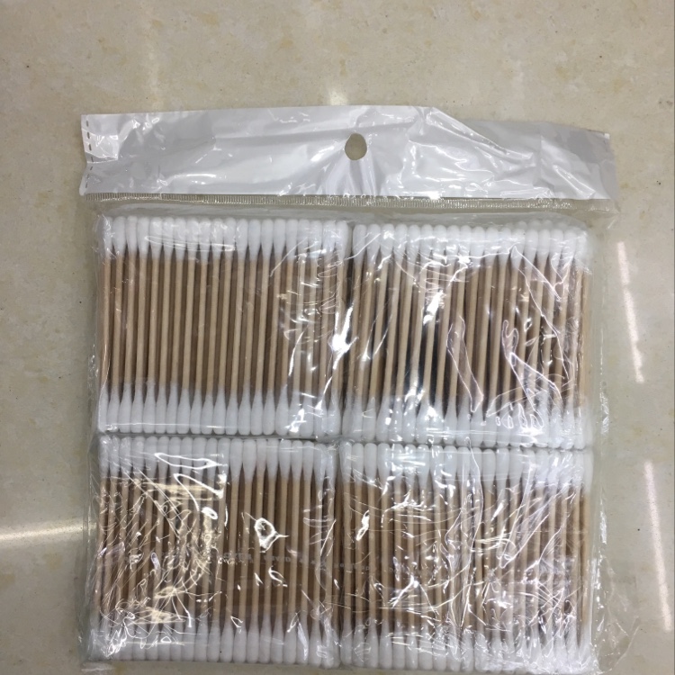 Pack 100 wooden stick cotton swabs for cosmetic cotton swabs in 4P details Picture