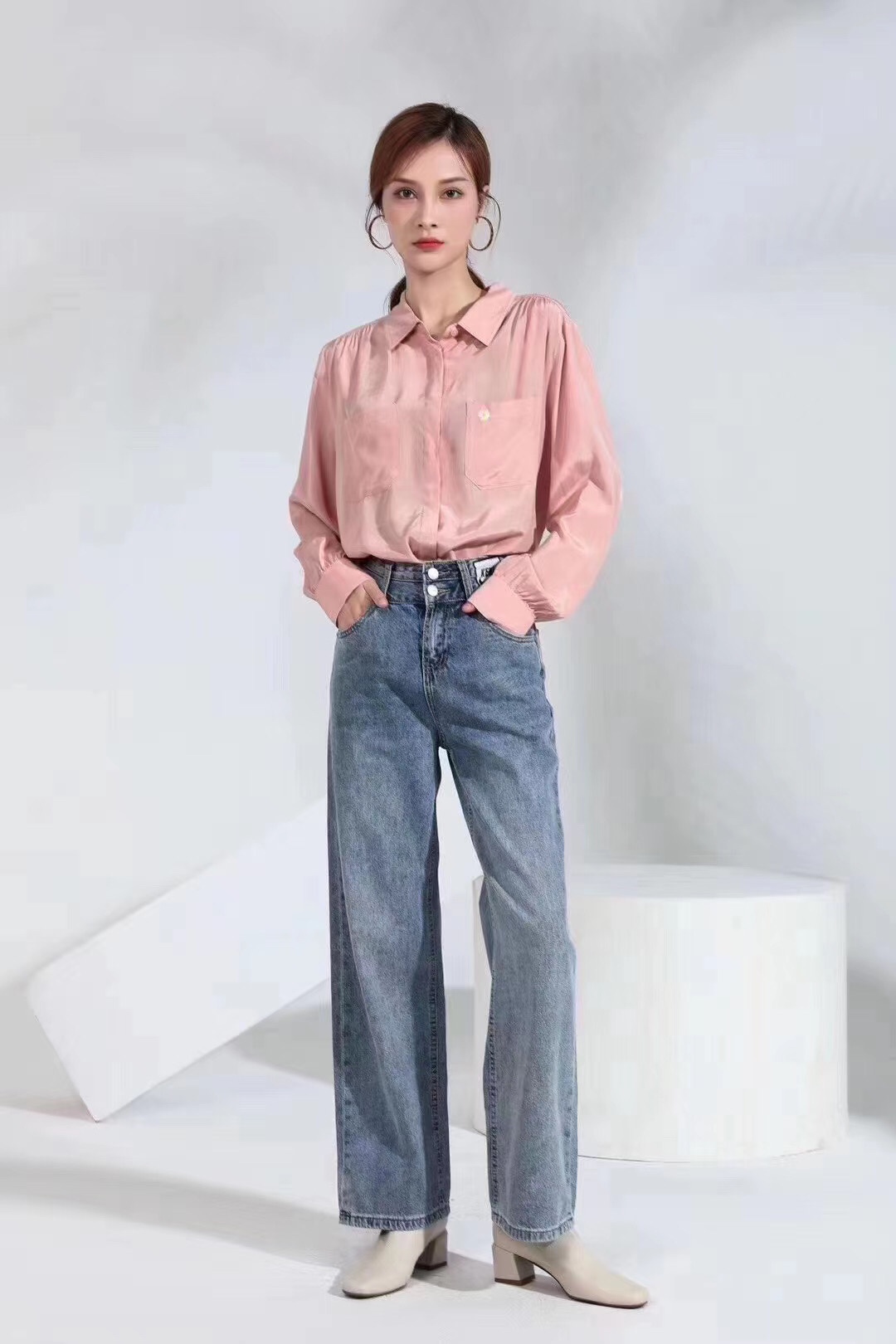 Jimmy Seio's 2020 autumn collection features a new Korean-style, fashionable and personalized pink shirt details Picture