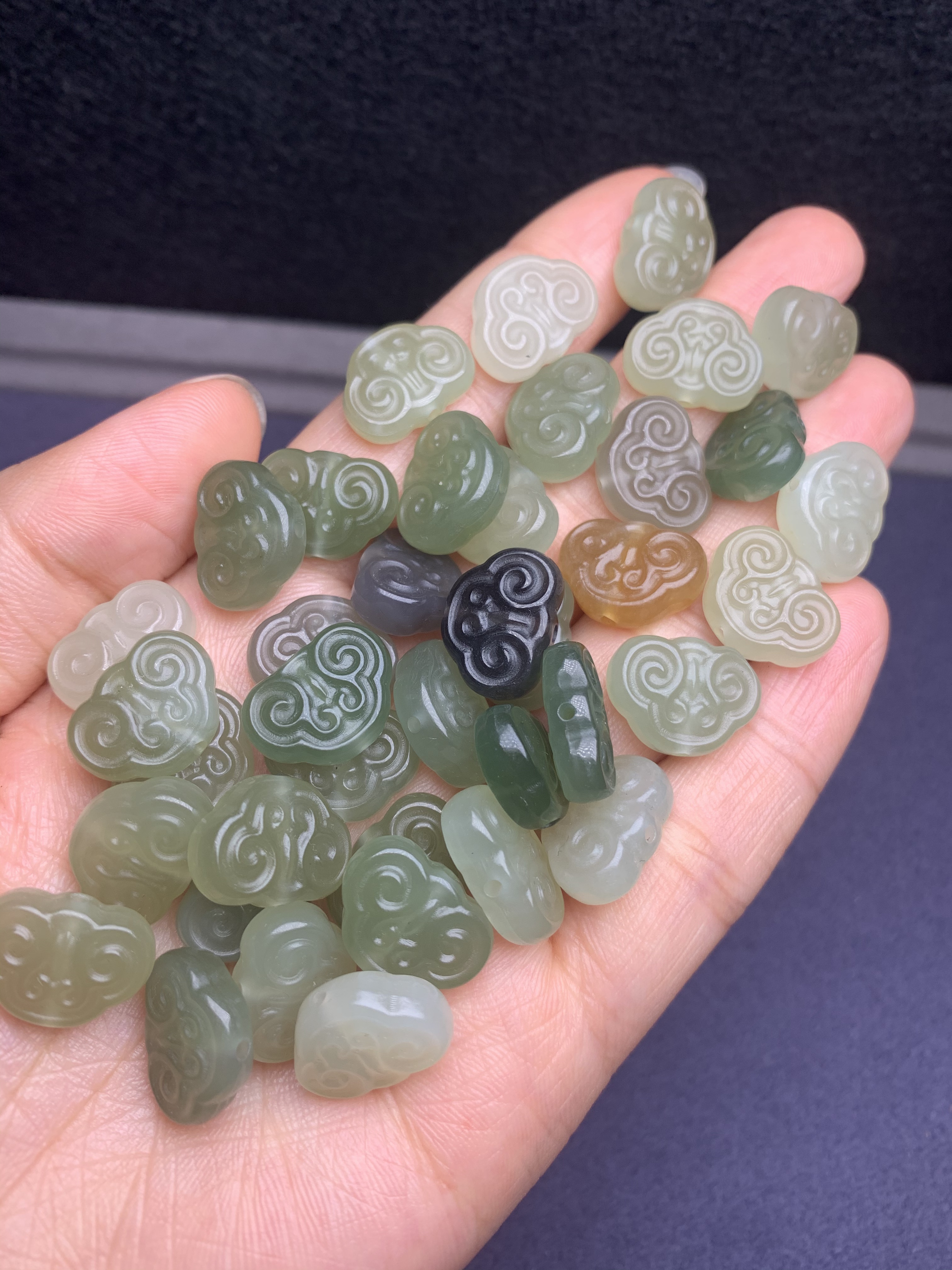 Qinghai Hetian jade - Ruyi Specification image