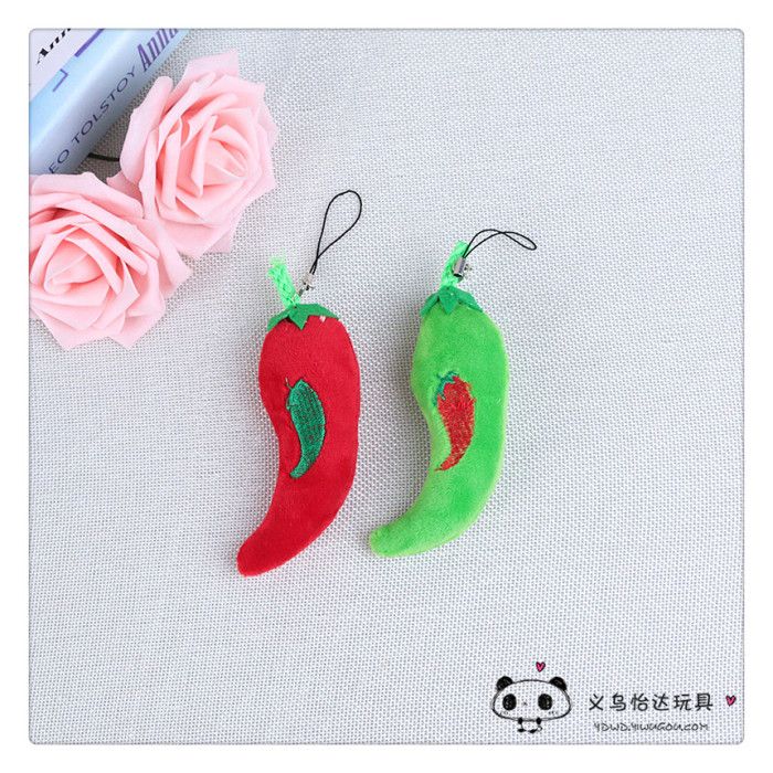 Cute fruit and vegetable pendants, plush toys, wedding gifts, scattered dolls, dolls, bags, decorations, strawberries detail image 4