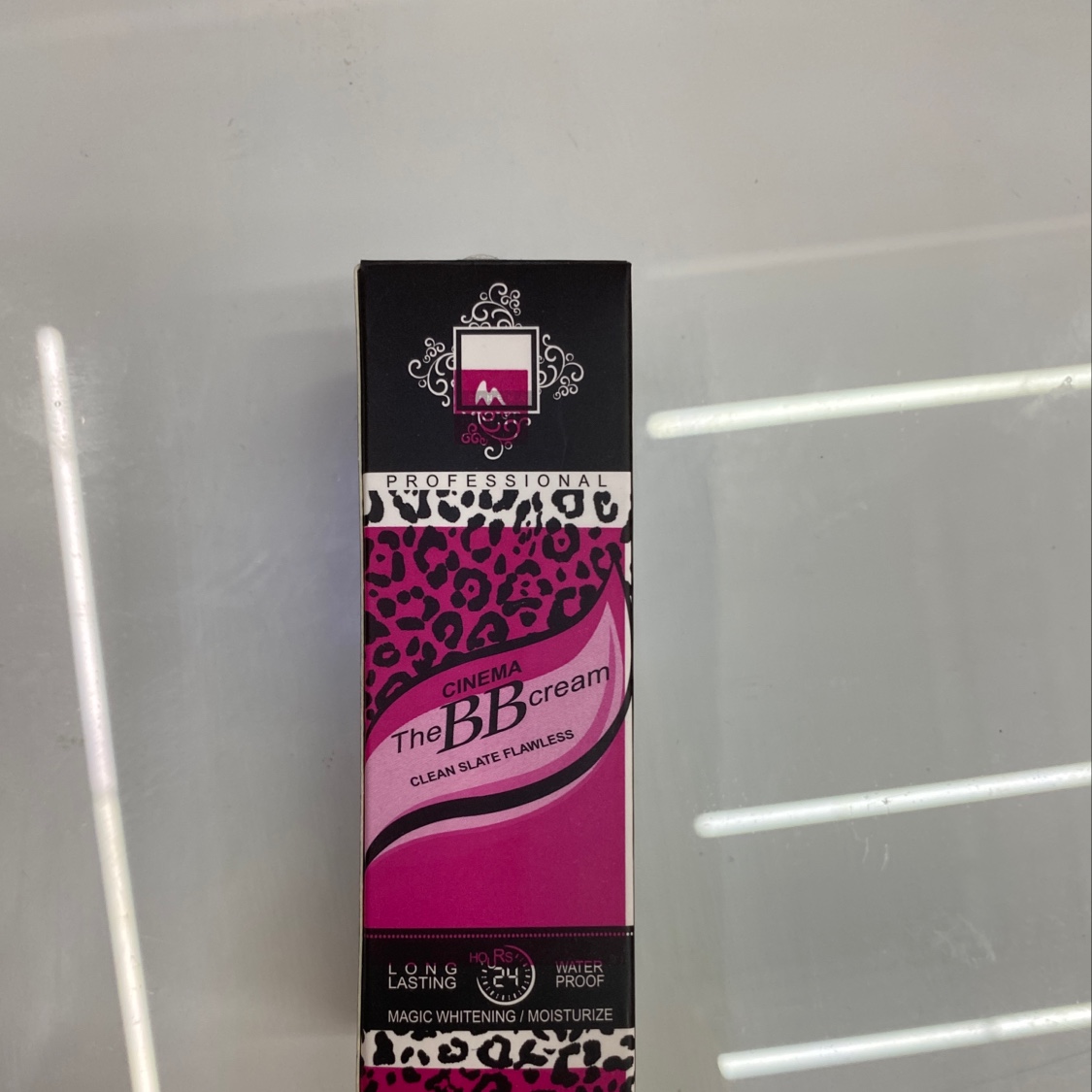 粉底厂家直销彩妆用品批发化妆用品来样定制