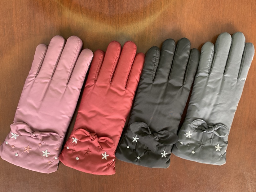 Ladies' casual gloves