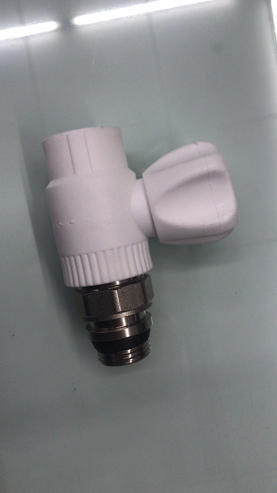 Export Middle East, South America, Africa, Southeast Asia, Iraq plastic faucets Item Picture