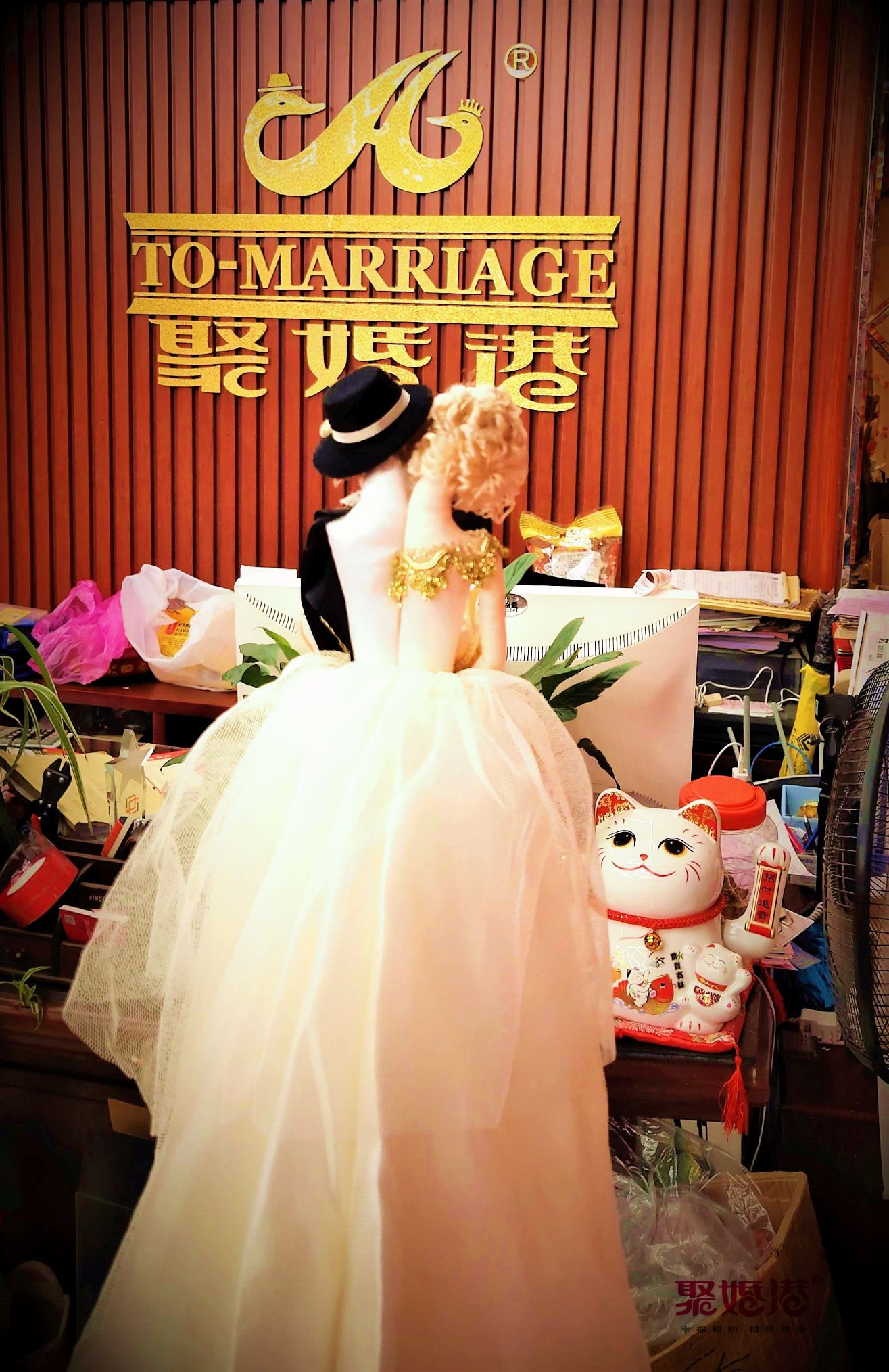 The champagne-colored series of Korean-style fabric wedding bed dolls are all hand-stitched detail image 1