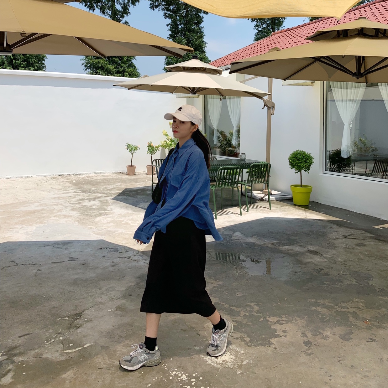 Autumn new Hong Kong flavor denim base shirt design sense long sleeve light ripe can be worn outside