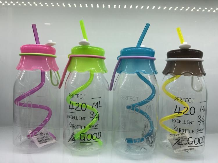 儿童吸管杯