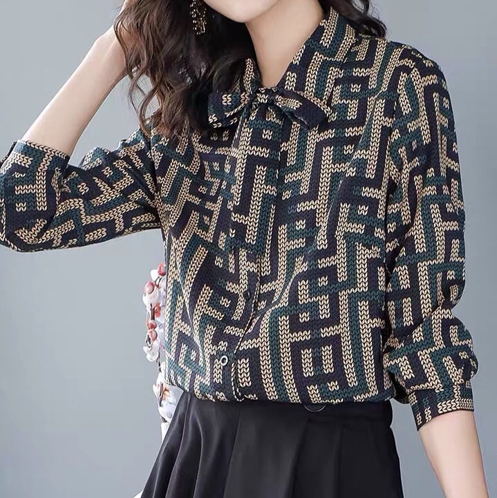 Mediana edad madre groovy top mujer 2020 nuevo conjunto de dos piezas media edad verano camisa manga larga otoño slim 38