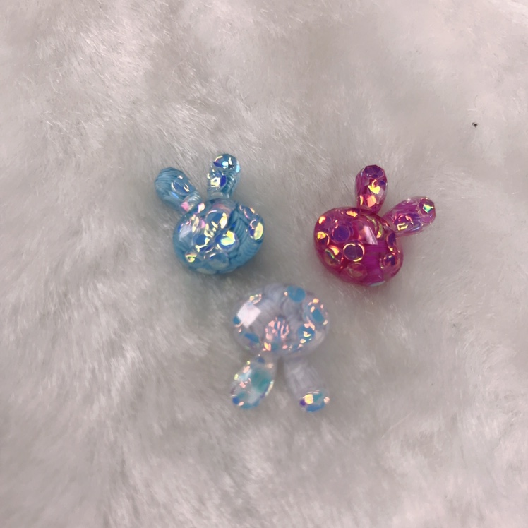 ab glue epoxy resin glass cut surface AB colored sequins rabbit head