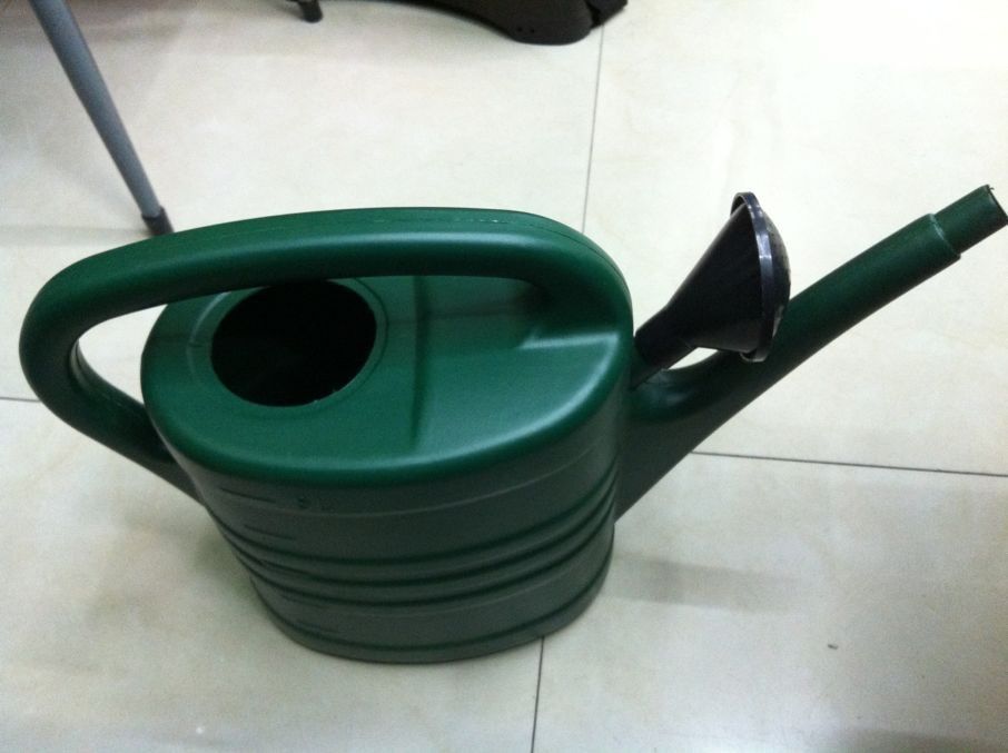 Manufacturers direct selling sprinkling kettles 1.8L 2L 3L 5L 8L 10L1 thumbnail