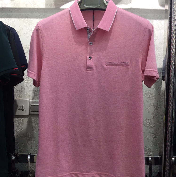 New T-shirts for middle-aged and elderly men