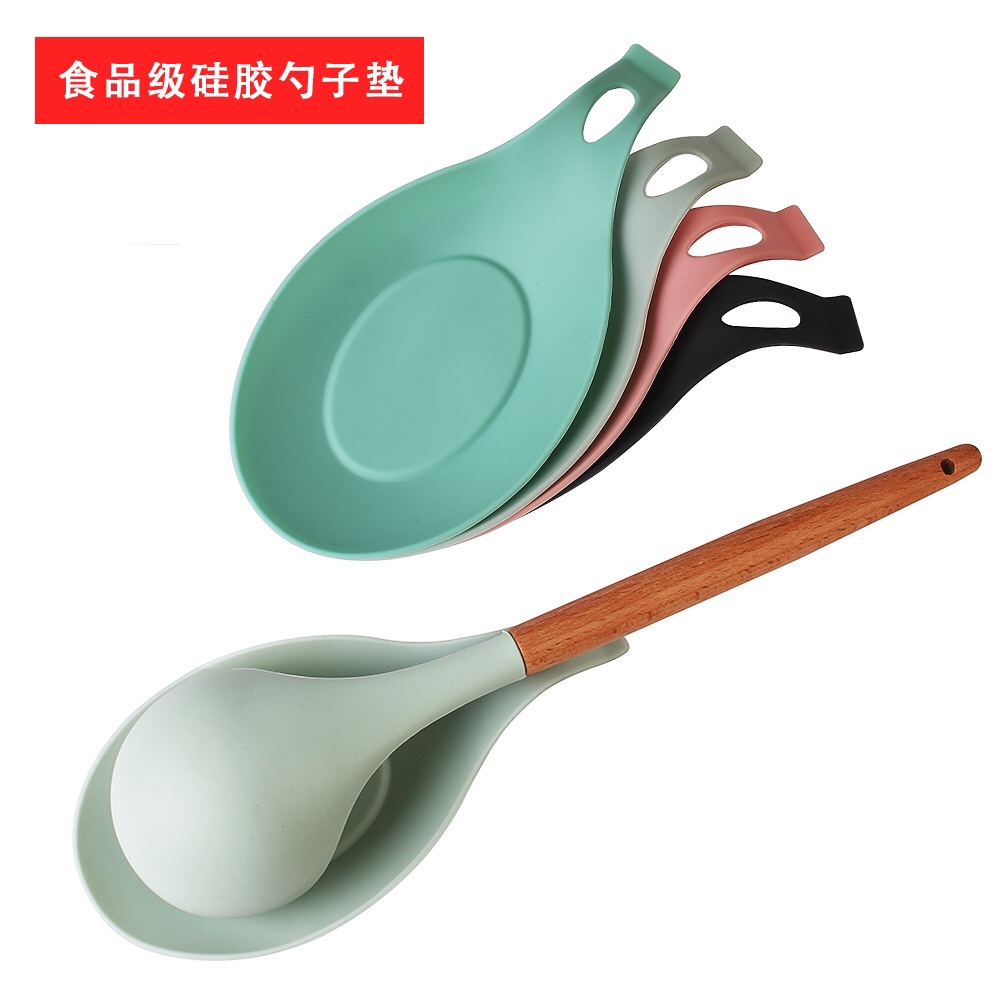 The silicone spoon holder thumbnail